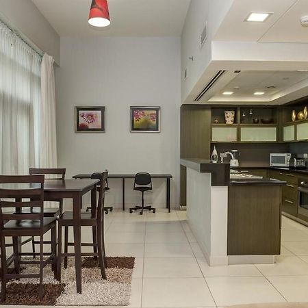 The Lofts By Deluxe Holiday Homes Dubai Ngoại thất bức ảnh